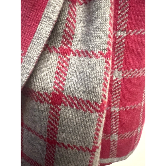 COACH of New York Signature Pink & Gray Plaid Reversible Wool & Cotton Scarf - Picture 6 of 9